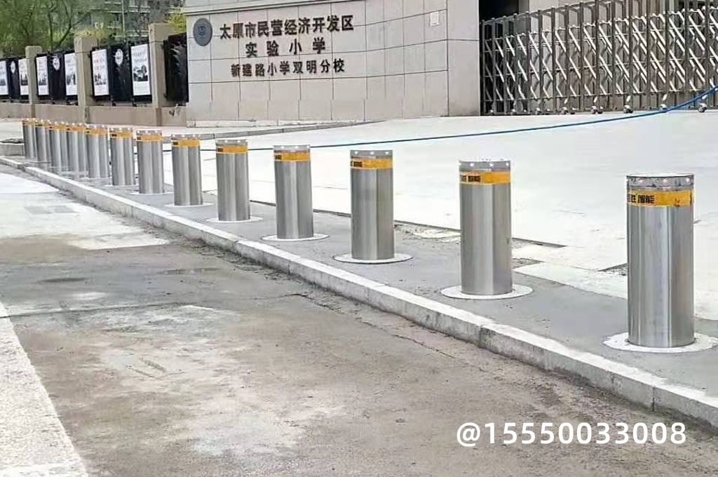 碼頭移動式升降柱
